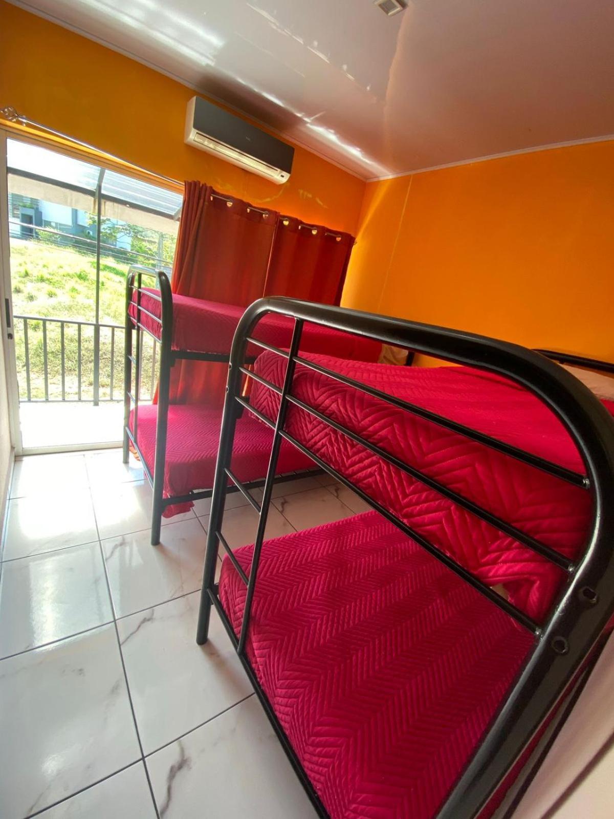 Punta Leona Beach Condos Хако Экстерьер фото